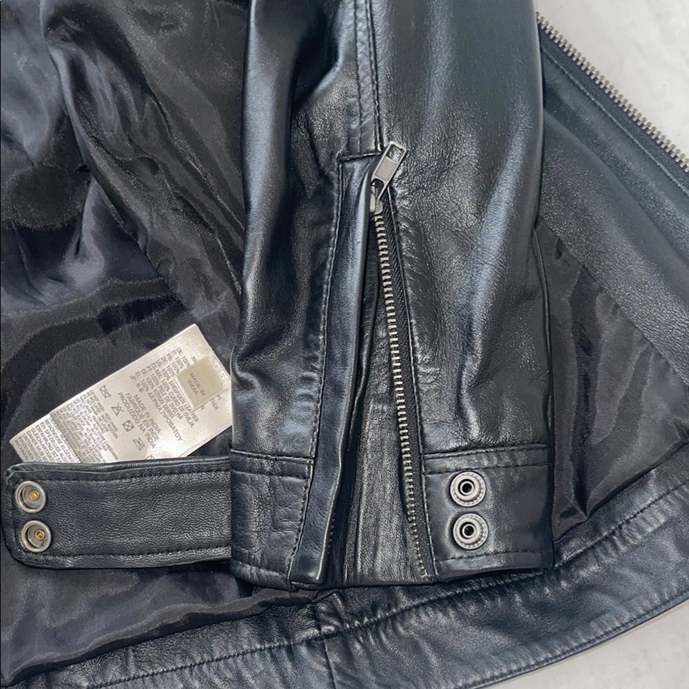 Black Leather Diesel Women's Jacket - Picture 8 of 10